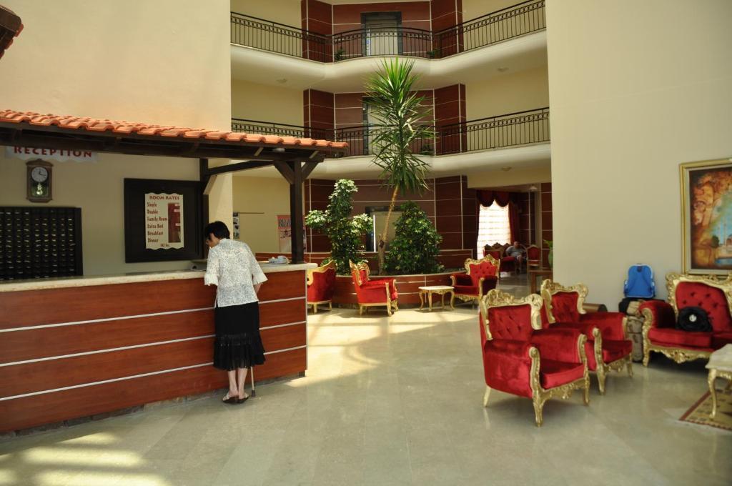 Larissa Inn Kemer Exterior photo